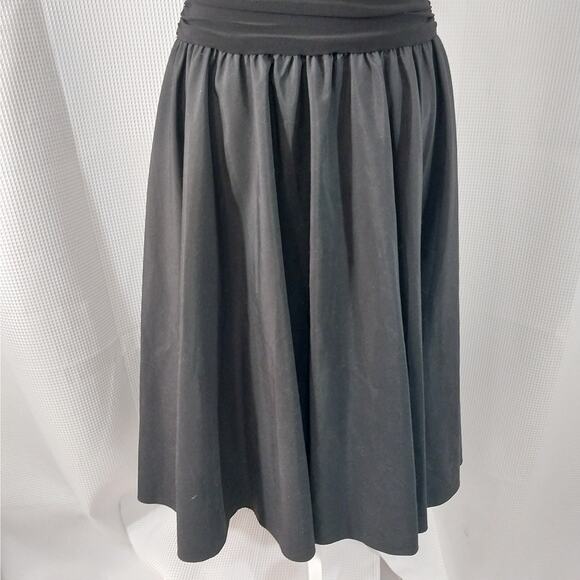 NWT! JESSICA HOWARD! LUXE BLACK LACE BODICE, FULL SKIRT MAXI DRESS! SZ 10 - Picture 4 of 9